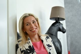 krajskelisty.cz/praha/31250-koupil-jsem-synkovi-postovni-znamku-s-hitlerem-bude-z-nej-nacek-komentar-stepana-chaba.htm?utm_source=www.seznam.cz&utm_medium=seznam_distribuce&utm_campaign=lide
